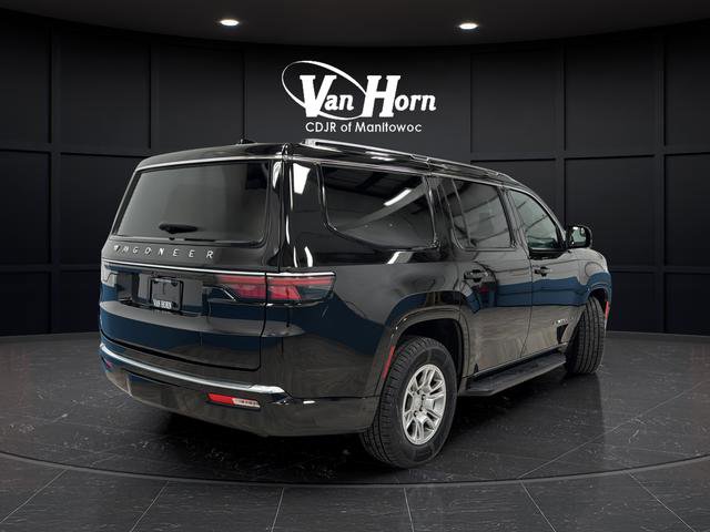 Used 2024 Jeep Wagoneer 4WD w/ Convenience Group I image 7