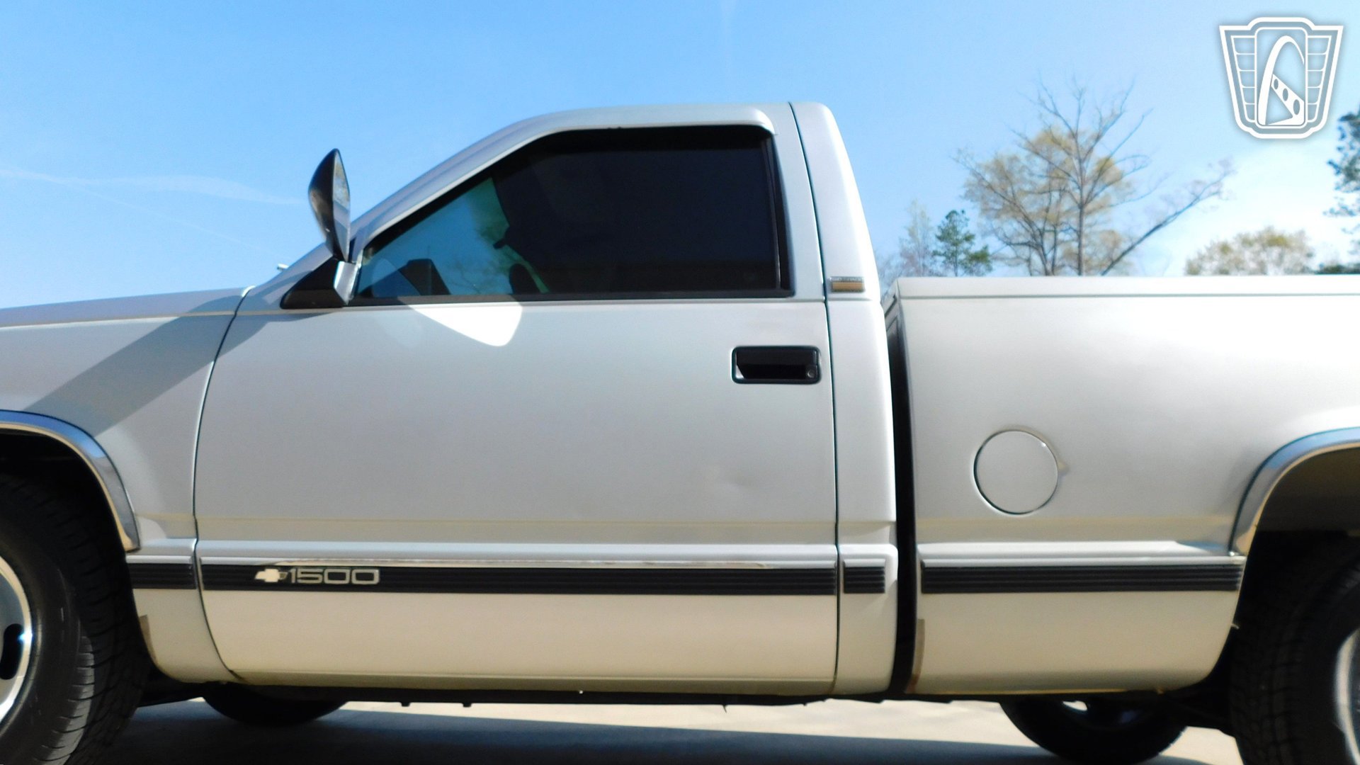 Used 1993 Chevrolet Silverado 1500 2WD Regular Cab image 11