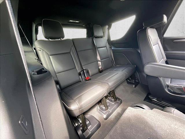 Used 2025 Chevrolet Tahoe Premier RWD image 30
