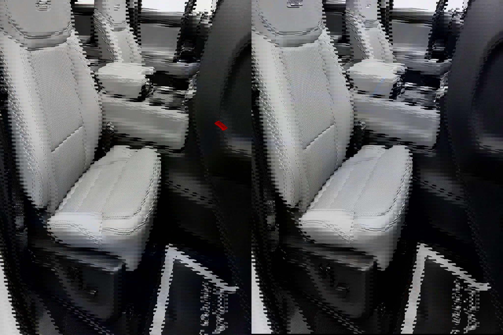 Used 2025 Ford Expedition Platinum w/ Driver's Package image 34