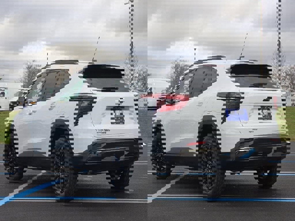 New 2026 Chevrolet Trax ACTIV w/ Driver Confidence Package image 9