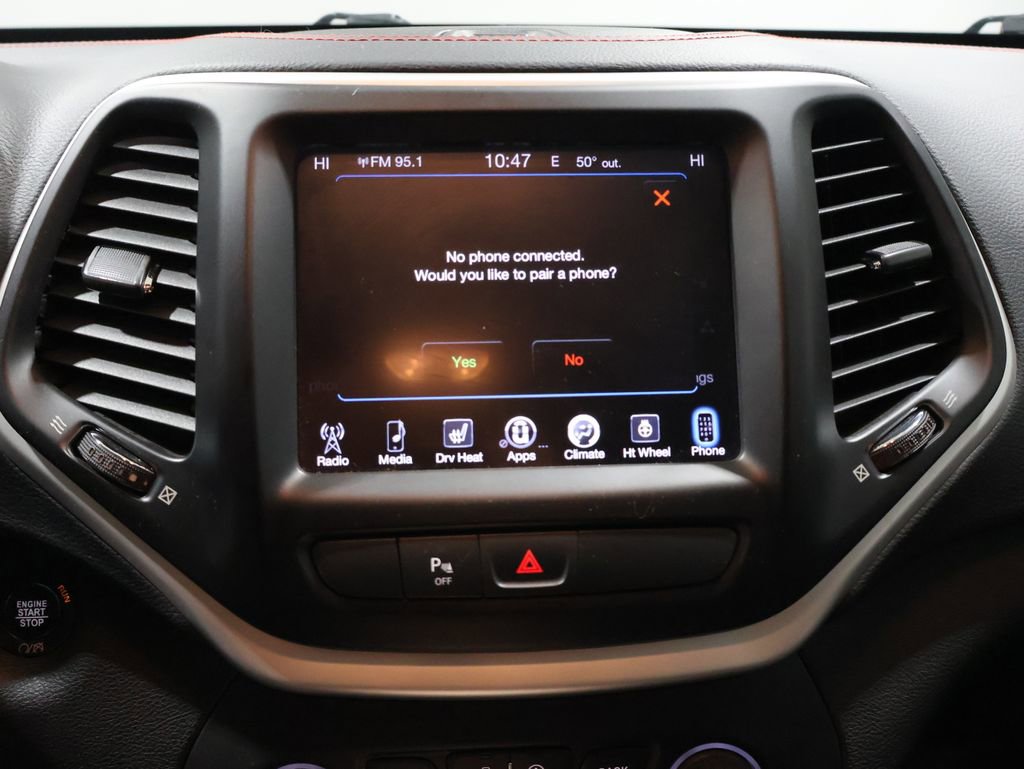 Used 2018 Jeep Cherokee Trailhawk w/ Comfort/Convenience Group image 27