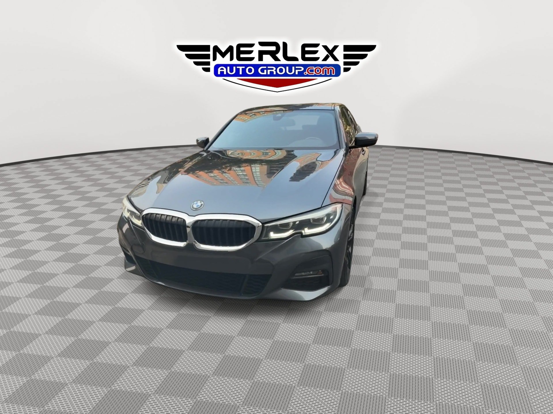 Used 2021 BMW 330i Sedan w/ M Sport Package RWD image 3