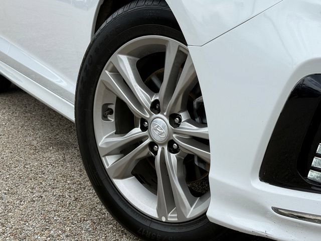 Used 2019 Hyundai Sonata SEL FWD image 2