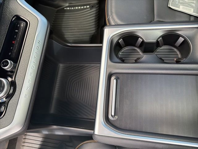 Used 2025 Ford Expedition Tremor image 21