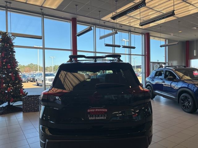 New 2026 Nissan Rogue Rock Creek image 3