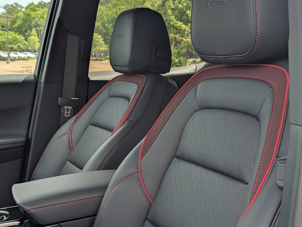 New 2027 Chevrolet Equinox RS w/ Convenience Package III FWD image 11
