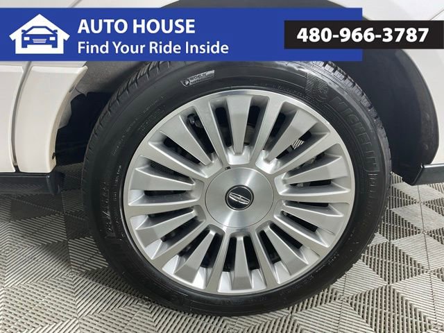 Used 2015 Lincoln Navigator 4WD w/ Equipment Group 101A Reserve image 9