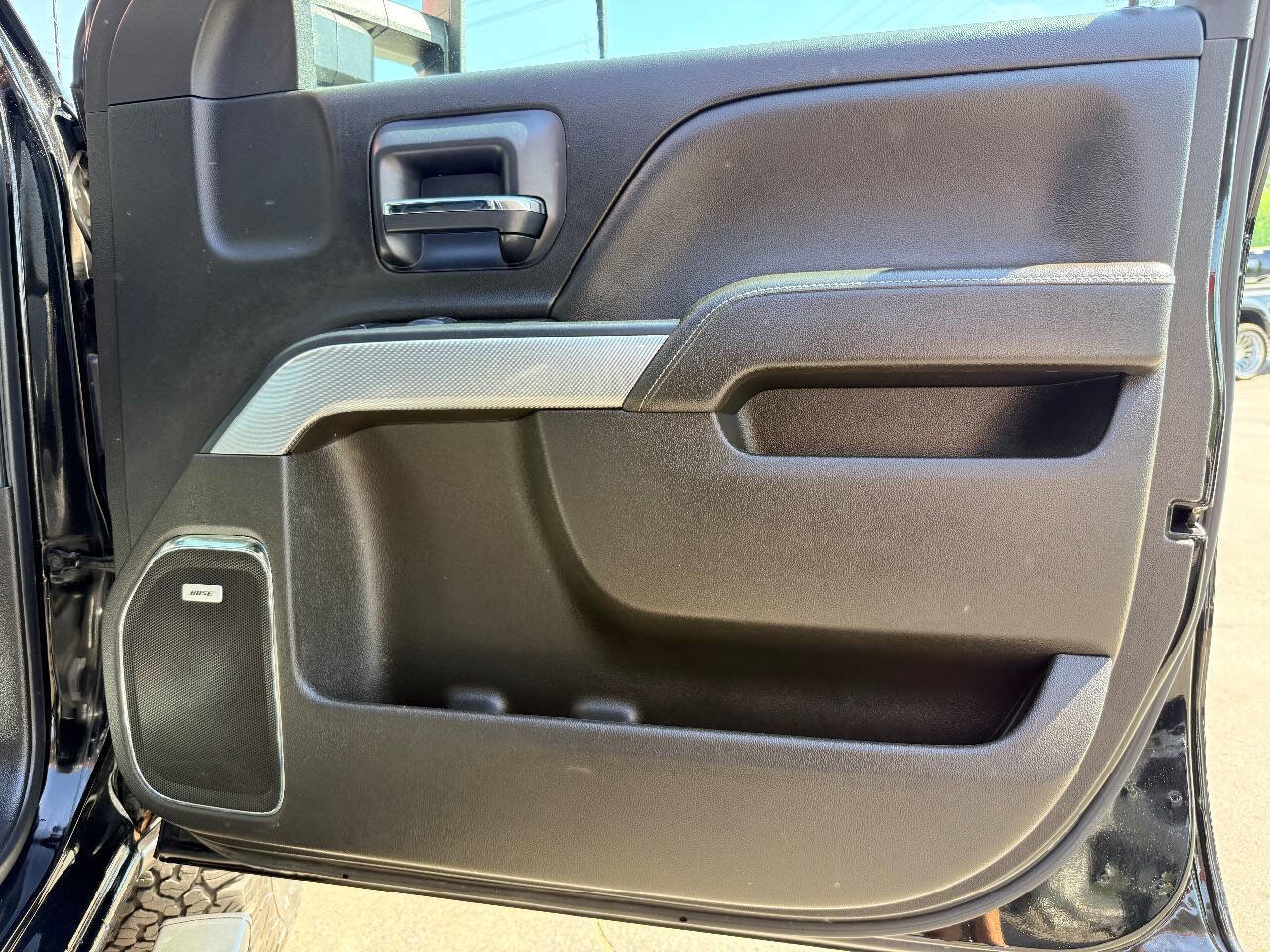 Used 2018 Chevrolet Silverado 2500 LTZ w/ Duramax Plus Package AWD/4WD image 38