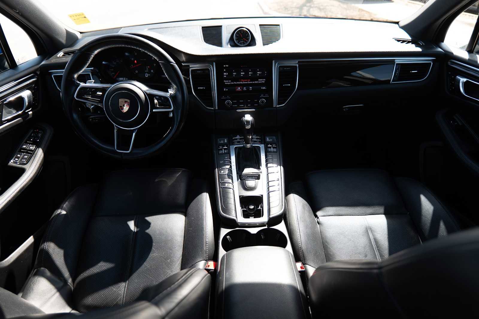 Used 2017 Porsche Macan image 27