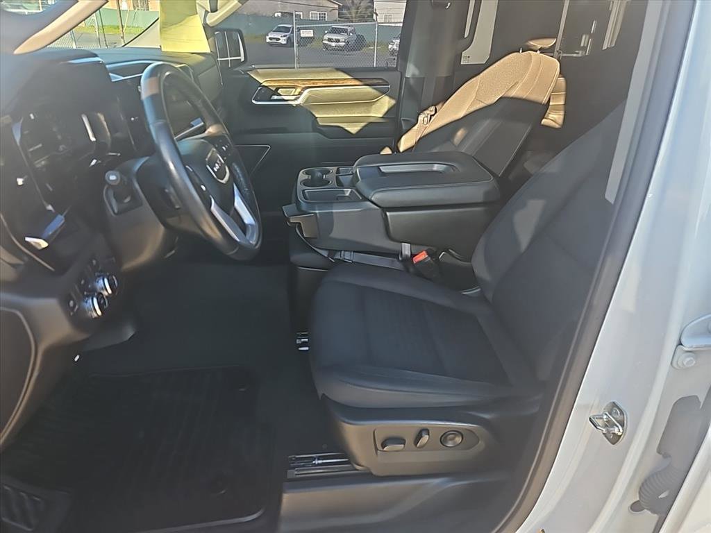 Used 2022 GMC Sierra 1500 Elevation image 15