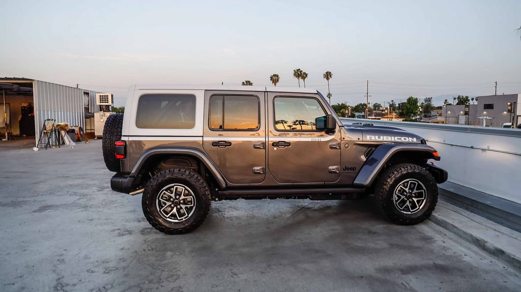 New 2026 Jeep Wrangler Unlimited Rubicon w/ Whitecap Package AWD/4WD image 13