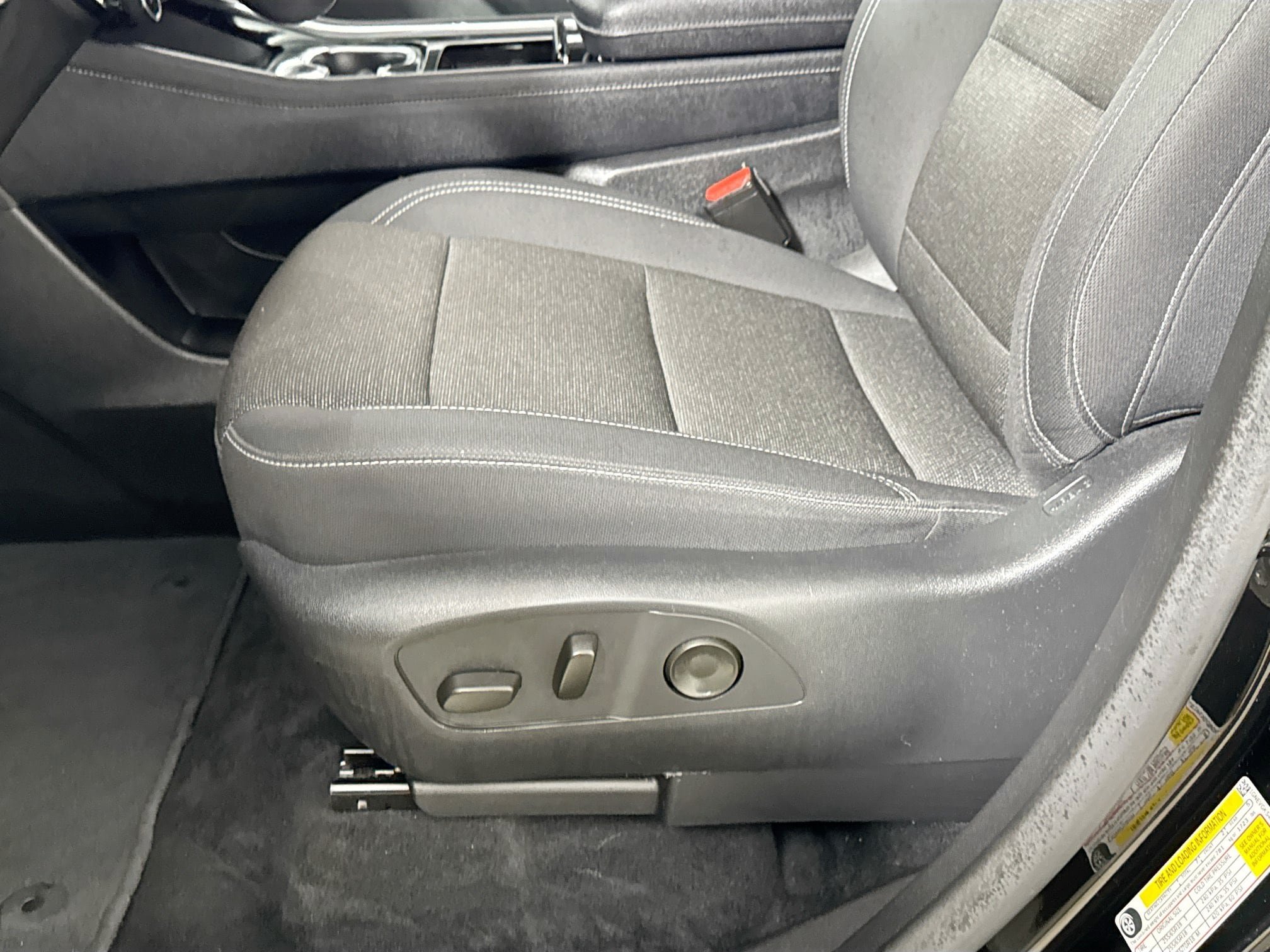 Used 2024 Chevrolet Traverse LT AWD/4WD image 20