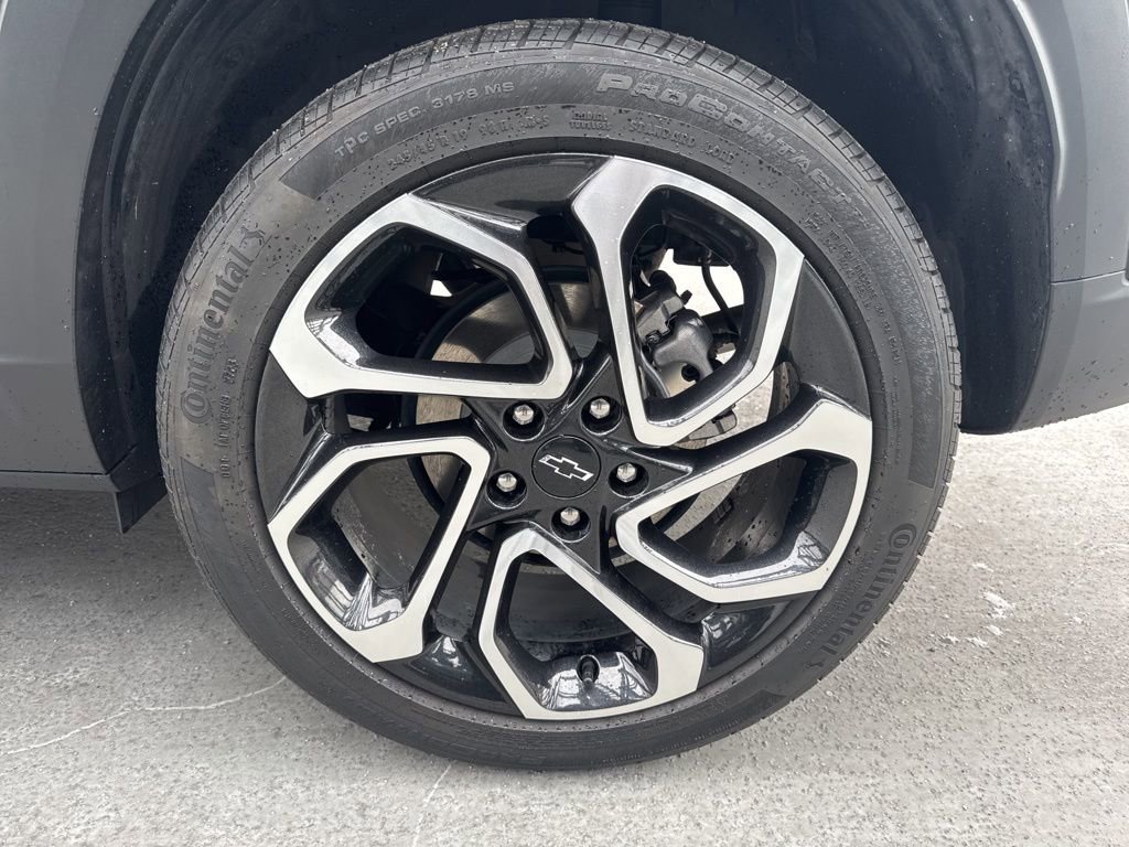 Used 2024 Chevrolet Trax RS w/ Sunroof Package image 7