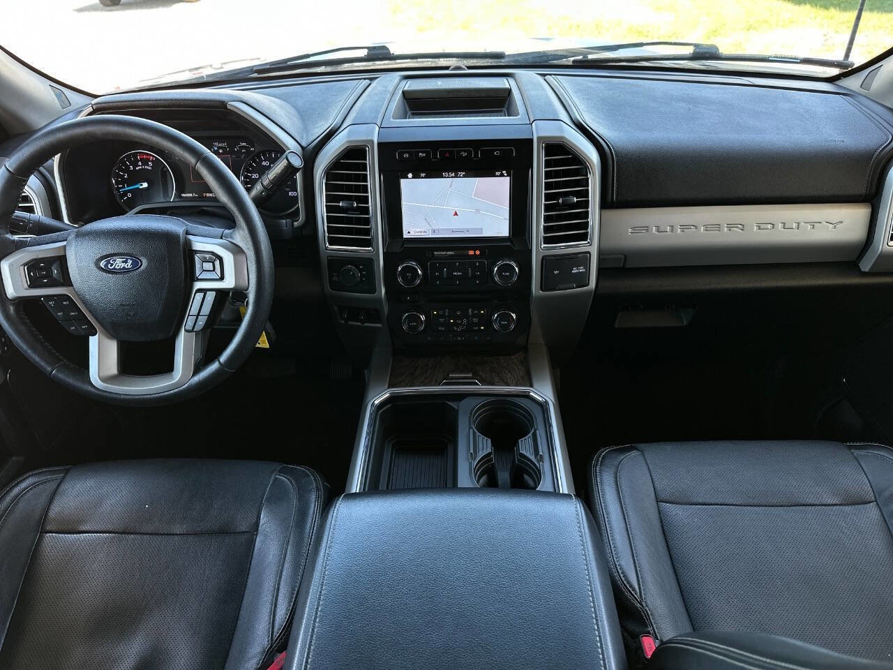 Used 2017 Ford F350 Lariat w/ Lariat Value Package image 19