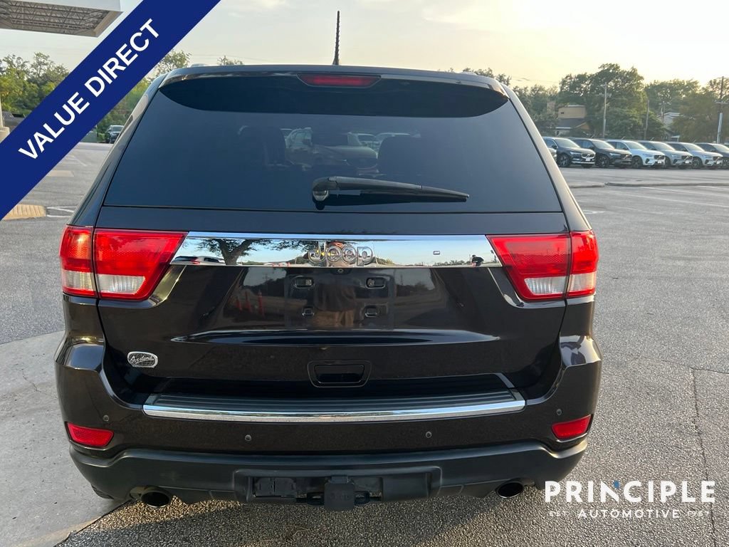 Used 2012 Jeep Grand Cherokee Overland Summit RWD image 7