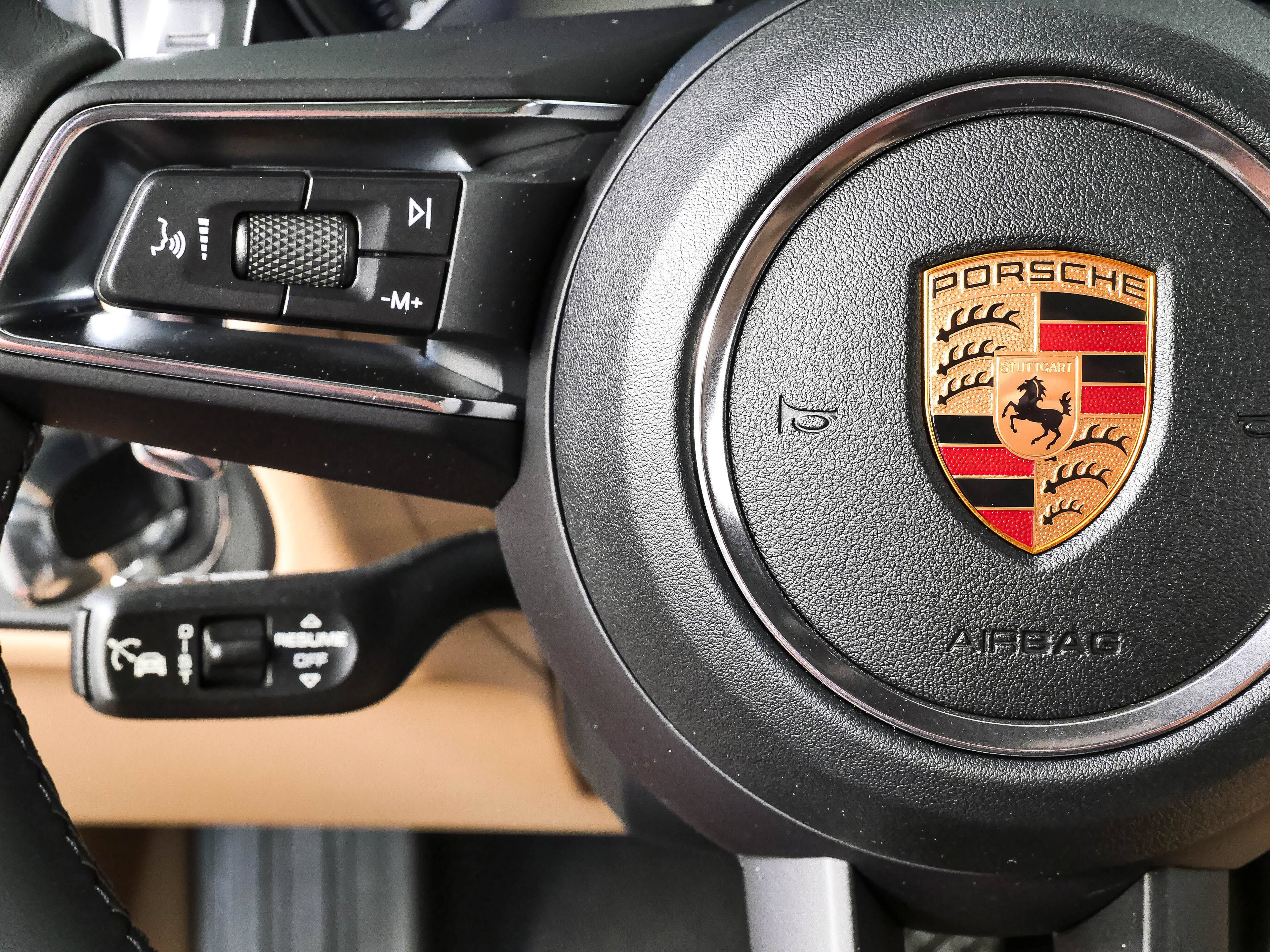 New 2026 Porsche Macan Turbo AWD/4WD image 11