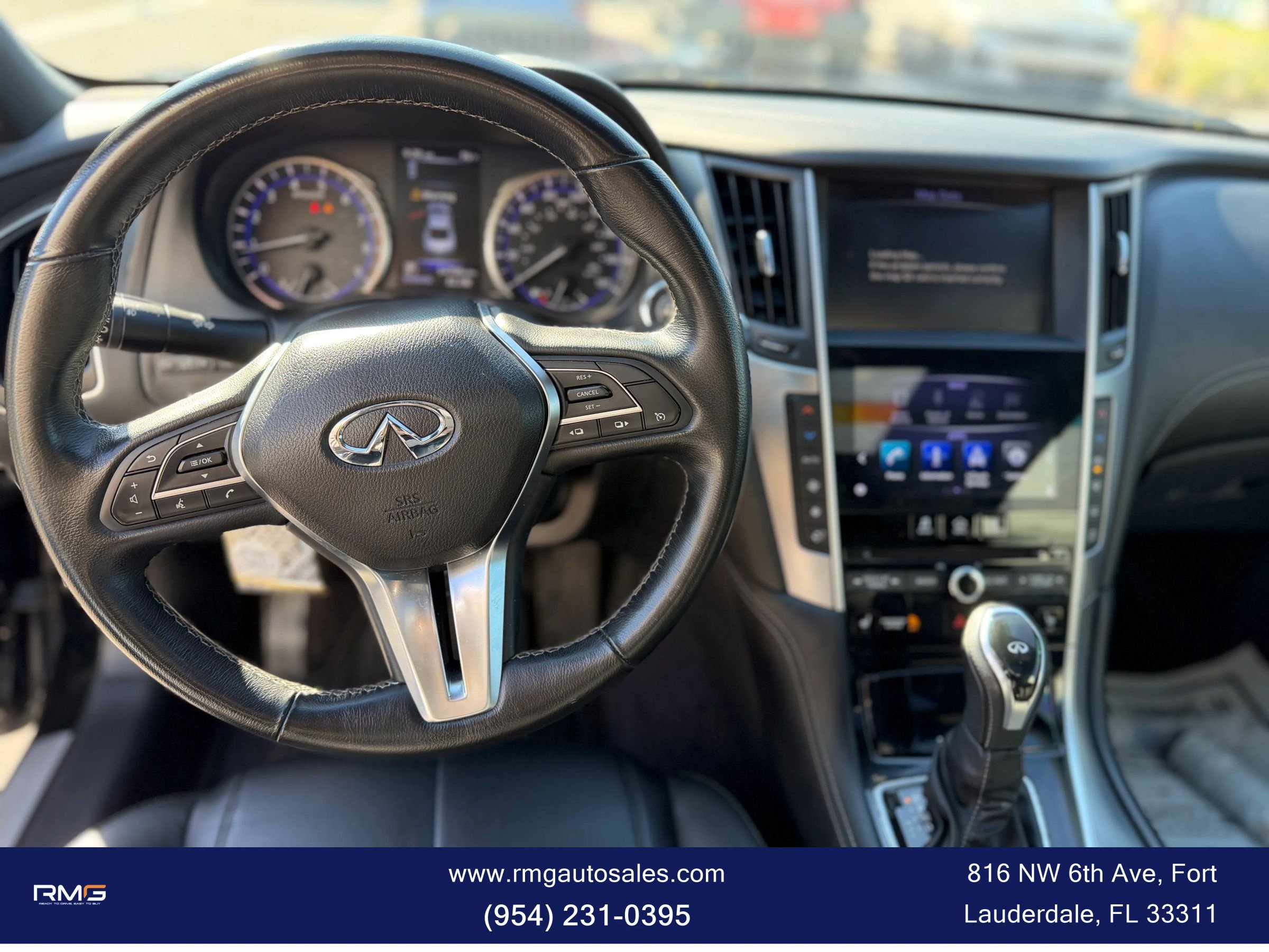 Used 2019 INFINITI Q60 3.0t Luxe w/ Essential Package AWD/4WD image 17