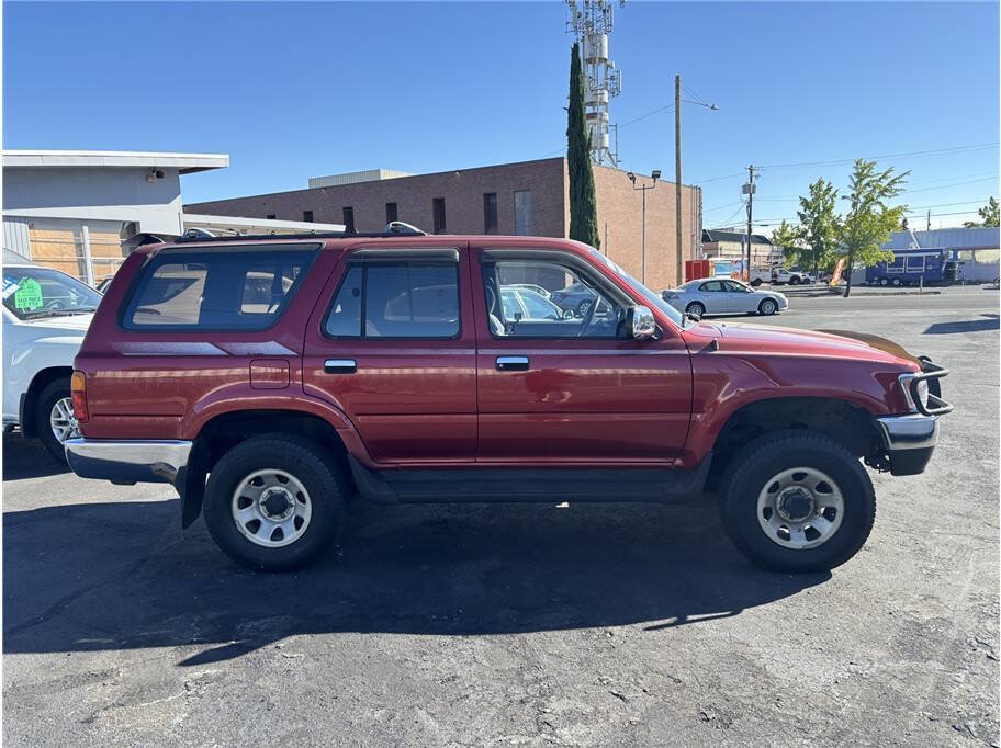 Used 1993 Toyota 4Runner SR5 AWD/4WD image 6