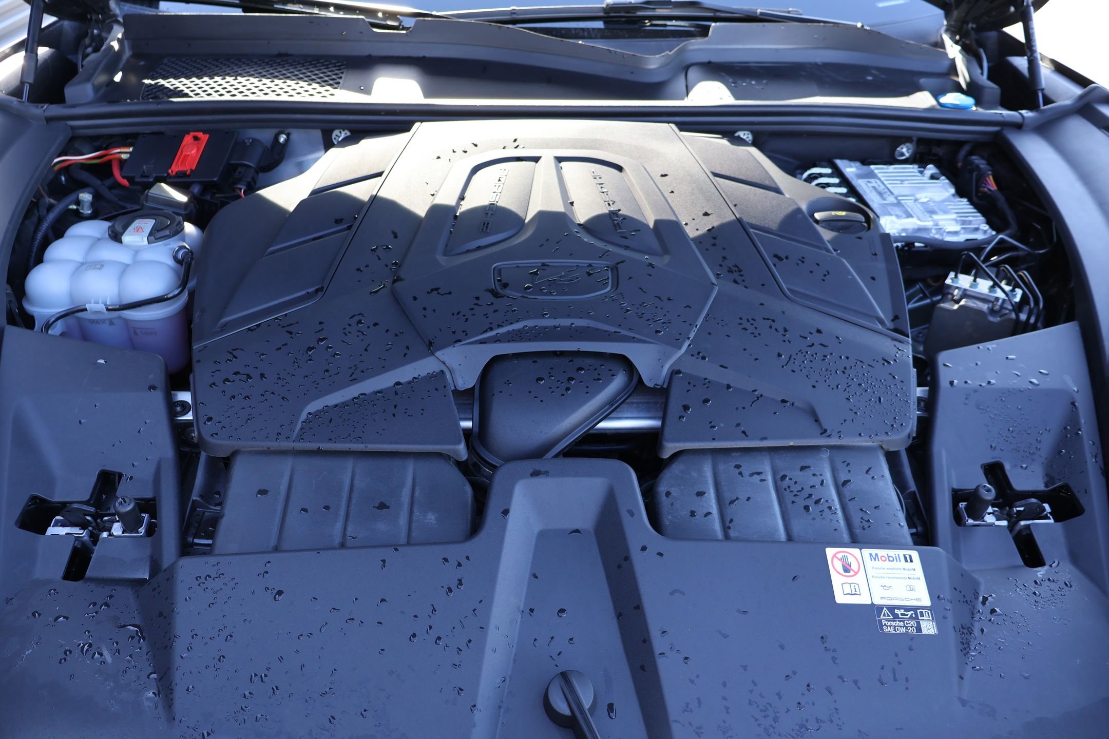 Certified 2024 Porsche Cayenne image 29