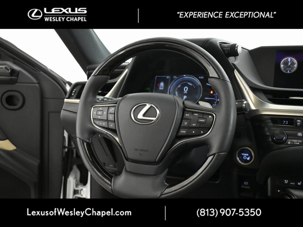 Used 2020 Lexus ES 300h w/ Premium Package image 29