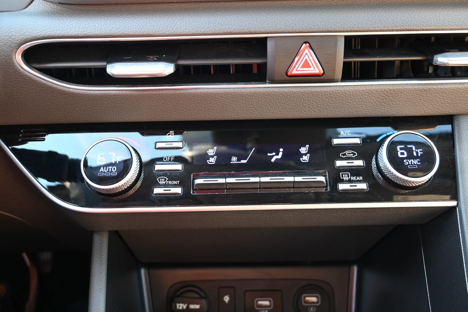 Used 2023 Hyundai Sonata Limited w/ Cargo Package image 26