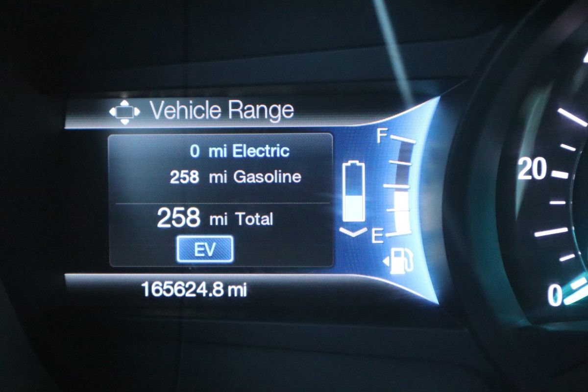 Used 2014 Ford Fusion Energi Titanium w/ Driver Assist Package image 46