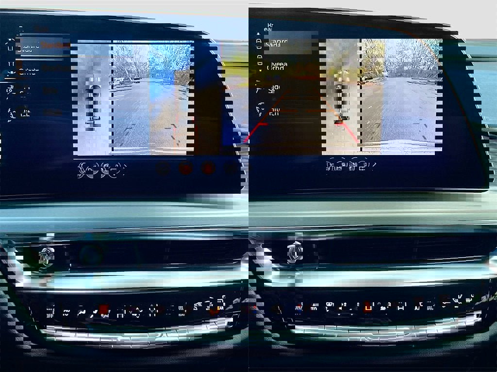 New 2026 Cadillac Lyriq Luxury image 13