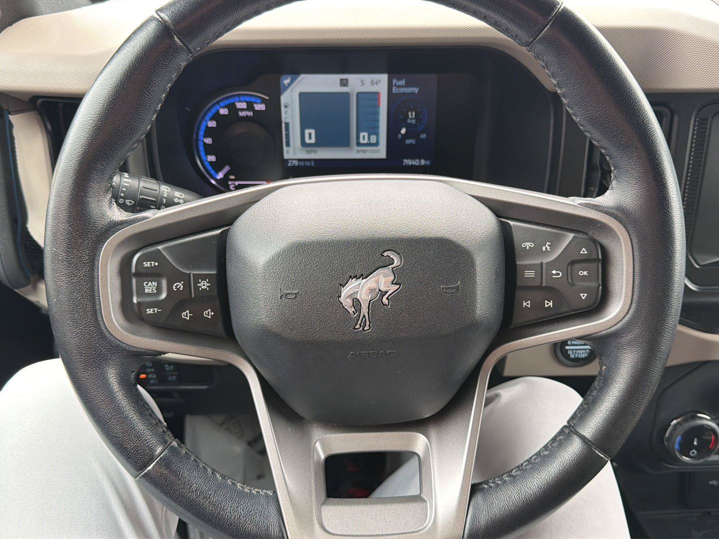 Used 2022 Ford Bronco Wildtrak AWD/4WD image 30