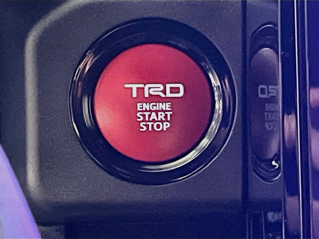 New 2026 Toyota 4Runner TRD Off-Road Premium w/ Tow Technology Package AWD/4WD image 19