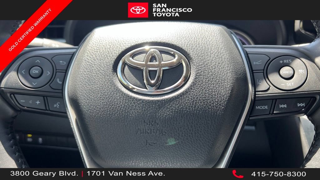 Certified 2021 Toyota Venza LE AWD/4WD image 32
