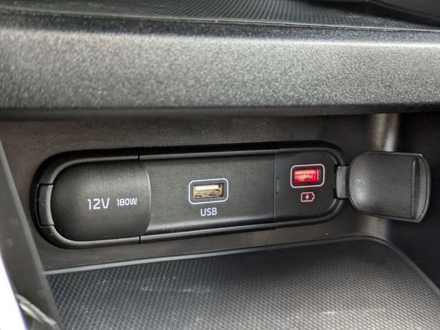 Used 2023 Kia Forte GT-Line image 22