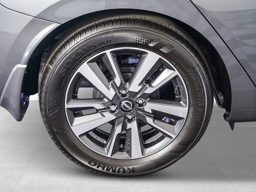 New 2025 Nissan Versa SV w/ Trunk Package image 8