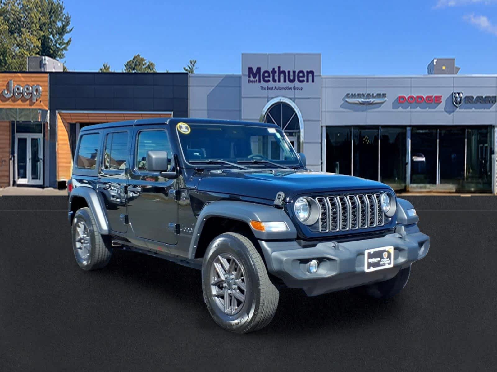 Used 2024 Jeep Wrangler Unlimited Sport AWD/4WD image 1