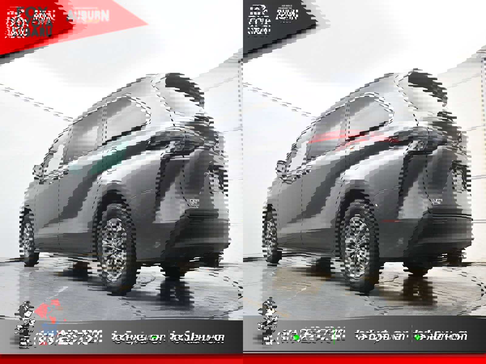 Used 2022 Toyota Sienna XLE w/ XLE Plus Package image 15