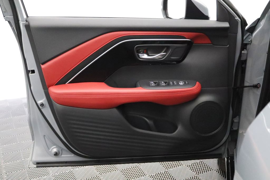 Used 2025 Acura ADX A-Spec image 11