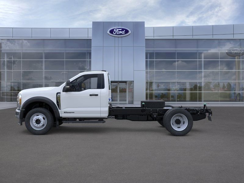 New 2026 Ford F550 4x4 Regular Cab Super Duty w/ XL Chrome Package image 31