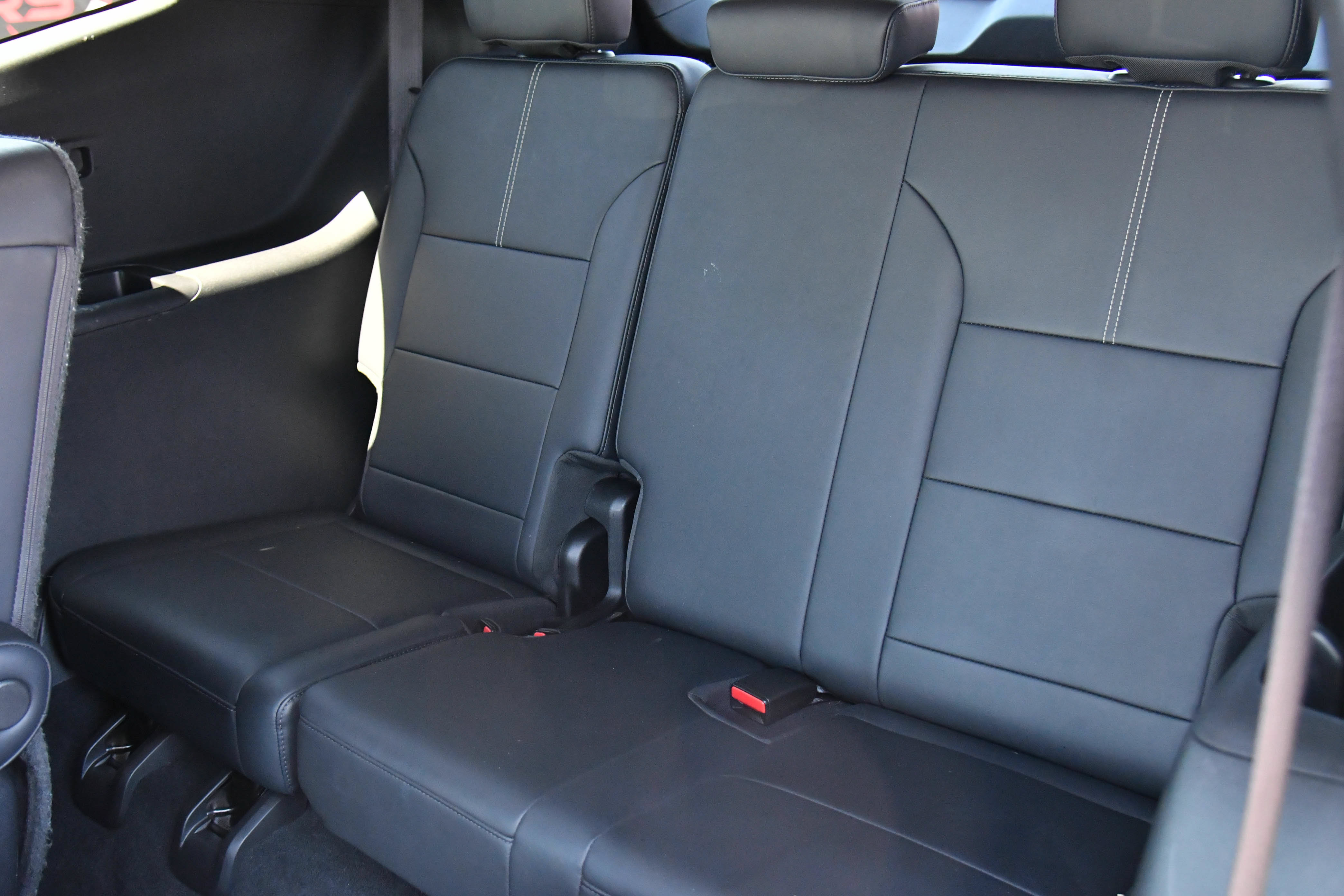 Used 2024 GMC Acadia Elevation FWD image 42