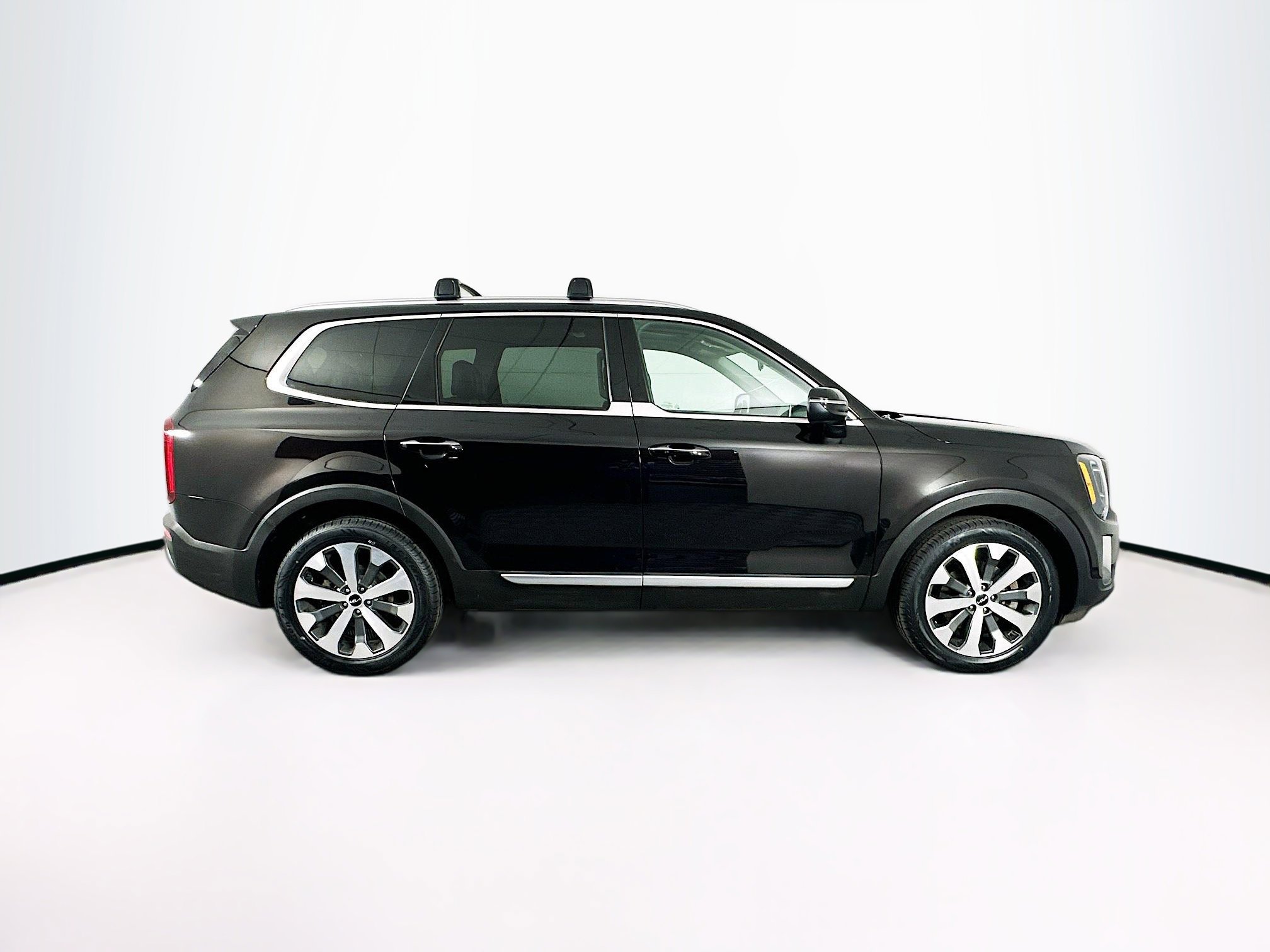 Used 2022 Kia Telluride S image 10