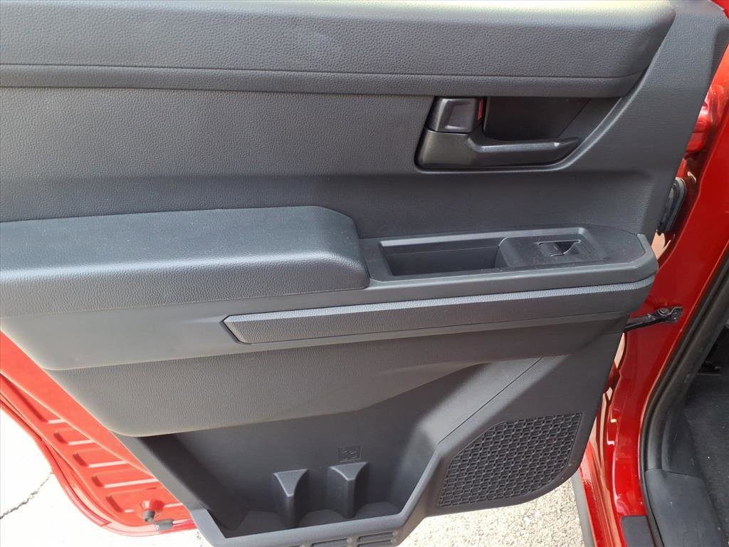 Used 2024 Toyota Tacoma SR5 image 32