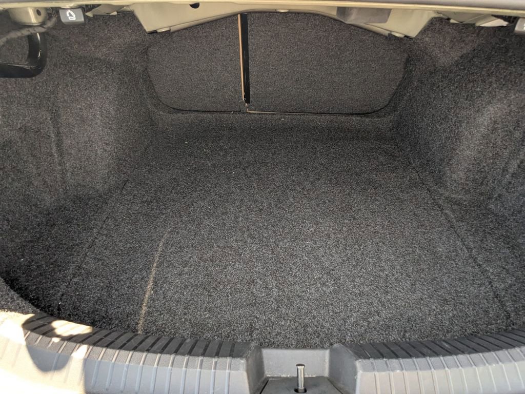 Used 2019 Volkswagen Jetta SE image 6