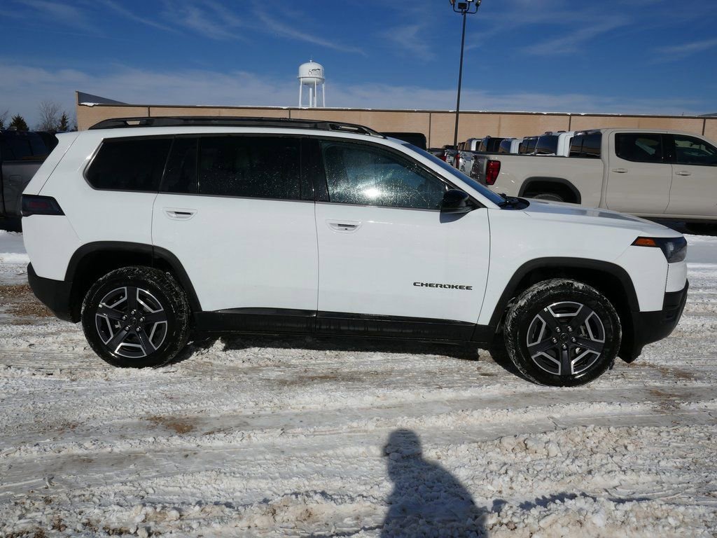 New 2026 Jeep Cherokee Limited image 3
