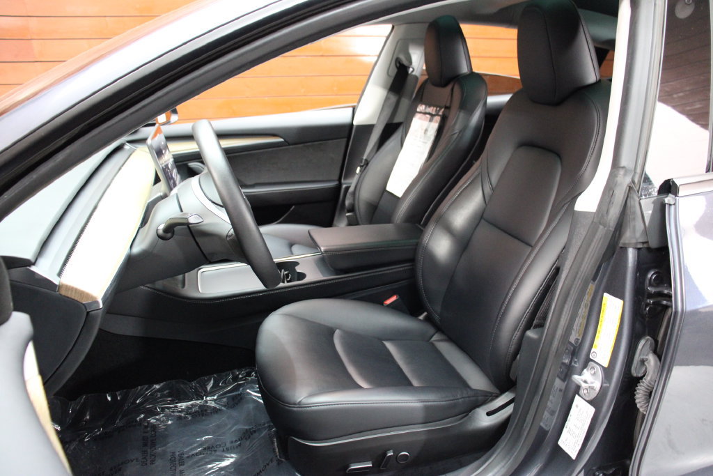 Used 2023 Tesla Model 3 Standard Range RWD image 6
