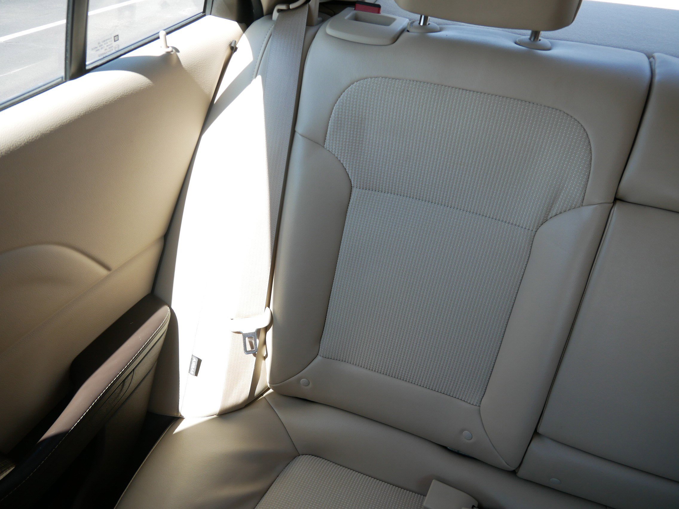 Used 2015 Chevrolet Malibu LT w/ Power Convenience Package FWD image 12