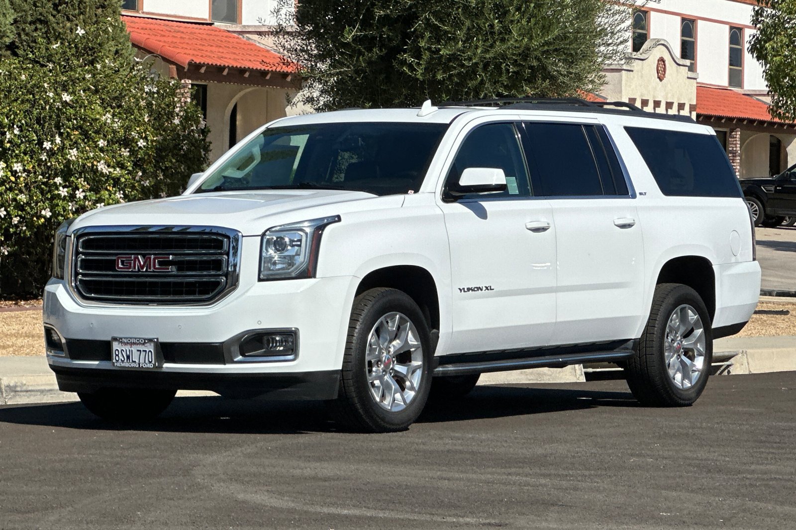 Used 2020 GMC Yukon XL SLT w/ Open Road Package RWD image 8