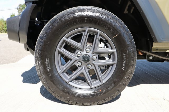 New 2025 Jeep Wrangler Sport S image 29