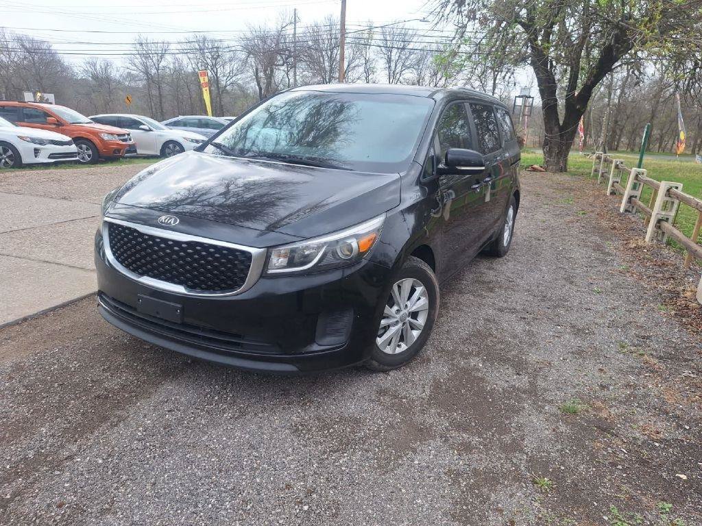 Used 2016 Kia Sedona LX w/ LX Convenience Package FWD image 3