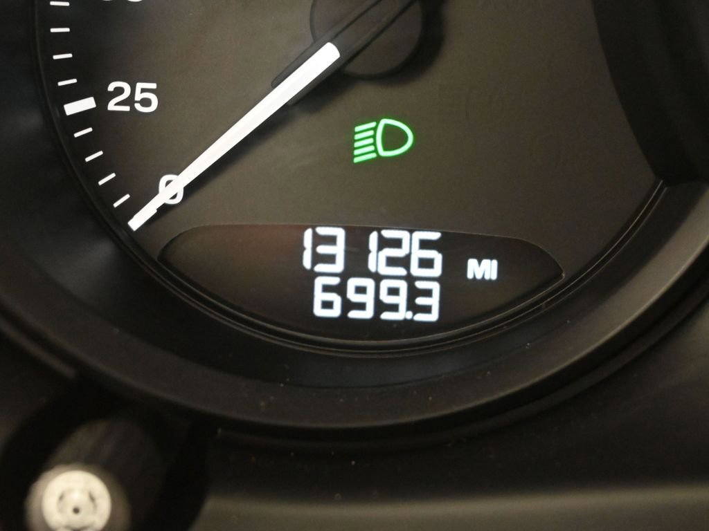 Certified 2023 Porsche Macan S image 19