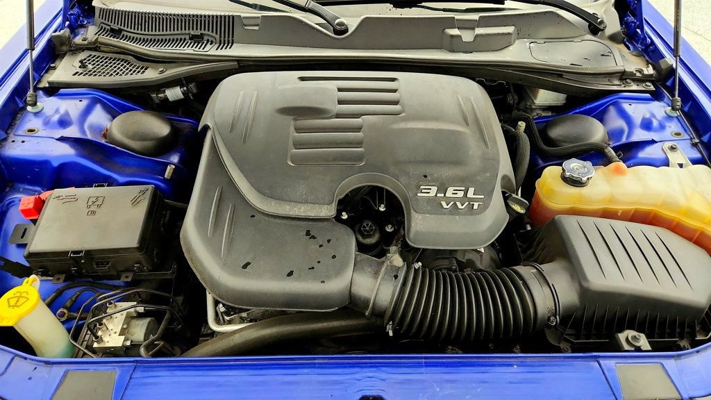 Used 2022 Dodge Challenger GT w/ Plus Package RWD image 23