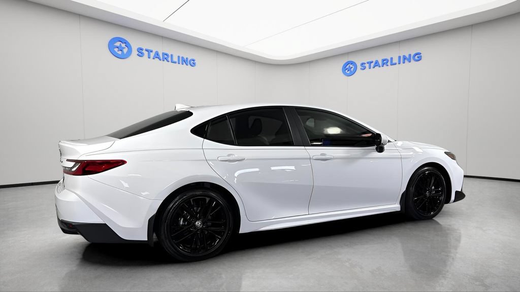 Used 2025 Toyota Camry SE w/ Convenience Package FWD image 11